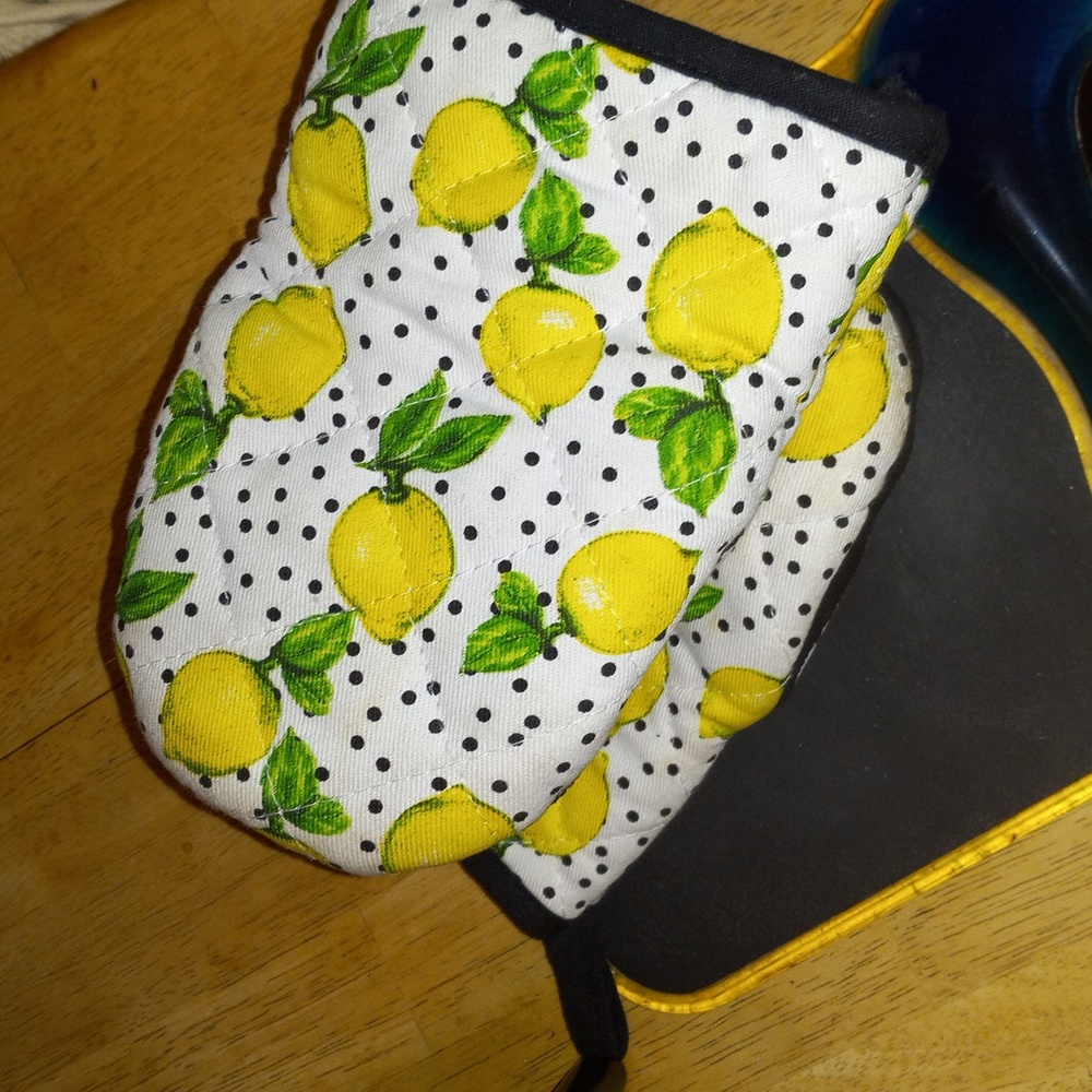 2 Mittens , 🍋 used a handful of times only
